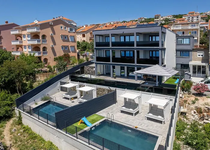 Zwillinge Crikvenica