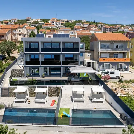 Zwillinge * Crikvenica