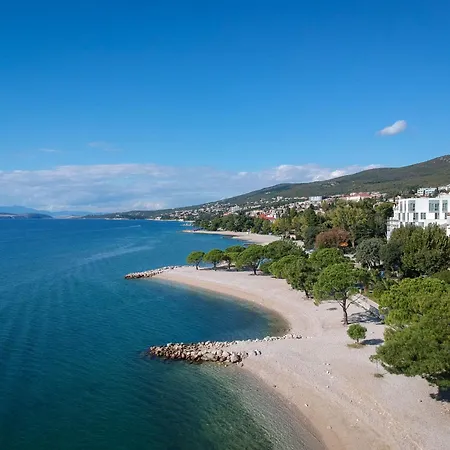 Zwillinge Crikvenica